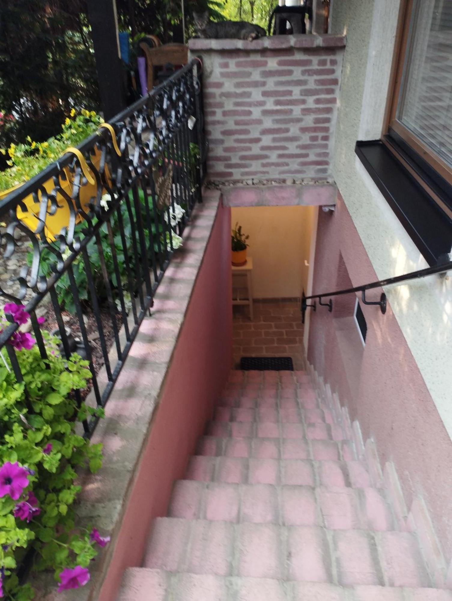 B&B Family Basement Apartment, Breakfast, Free Parking, 5Km From Tulln Chorherrn Extérieur photo